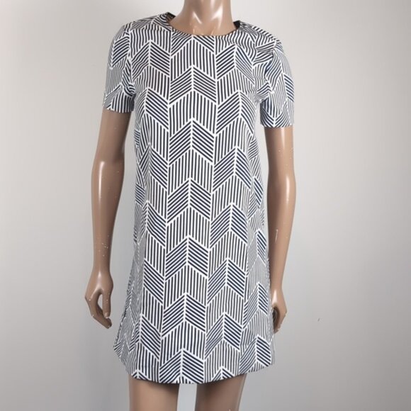 Zara Shift Dress Short Sleeve Arrow Geometric Print Keyhole Mini Sheath Blue - Picture 2 of 9